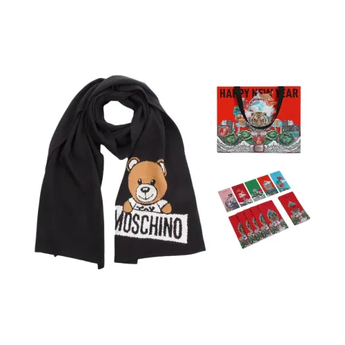 MOSCHINO Вязаные шарфы Женские