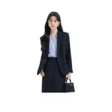 Чёрный деловой костюм