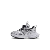 Серебристо-черный