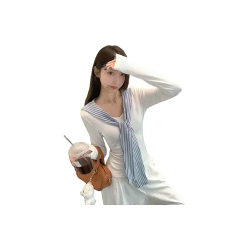 CASTLE WOODS Белый Женские T-рубашки