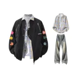 Чёрное пальто + жёлтая рубашка в клетку + жёлтые грязные штаны