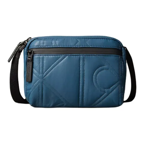 CALVIN KLEIN Переработанный нейлон сумка через плечо мужская океан синий