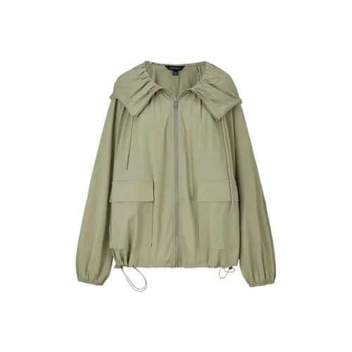 URBAN REVIVO Женская куртка Женская