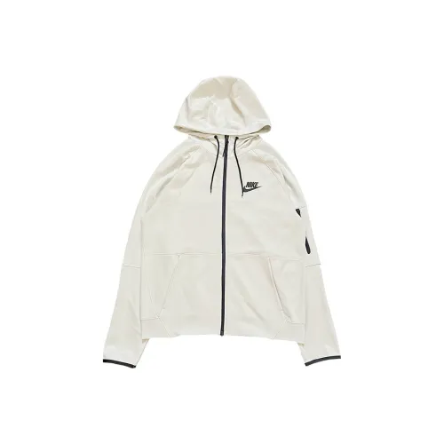 Nike Белые Мужские Куртки