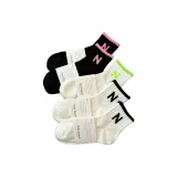 5 пачек (2 черных, 2 розовых, 1 белая, 1 бело-зеленая) F54