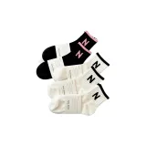 5 пачек (3 белых, 2 черных, розовый) F54