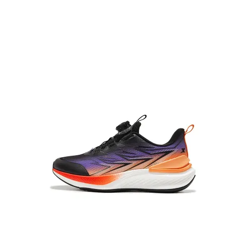 XTEP Устойчивые к истиранию противоскользящие беговые кроссовки Черный Фиолетовый Сумерки Оранжевый