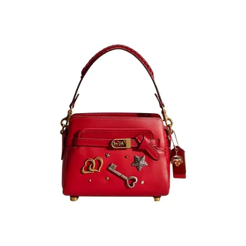 COACH Tate Клатчи Женские