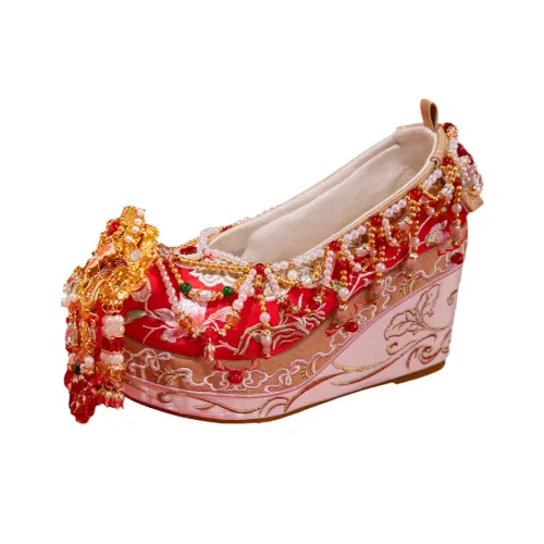 Вышитая обувь Ханьфу для женщин Dance Embroidery