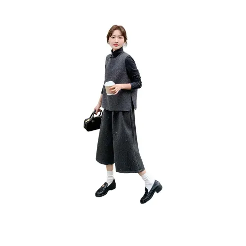 BANDICOOT Серый Женские Повседневные Костюмы