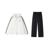 Комплект одежды (Белая куртка + Черные повседневные штаны)