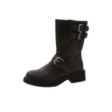 Коричневый