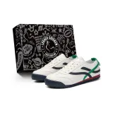 Бежево-синий