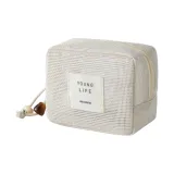 Маленькая квадратная сумка, белого цвета