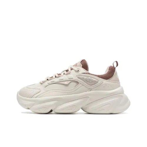 XTEP Покрытие Высота Увеличение Термический Низкий Топ Толстая Подошва Кроссовки Женские Белый Песочный Серый Орех Коричневый