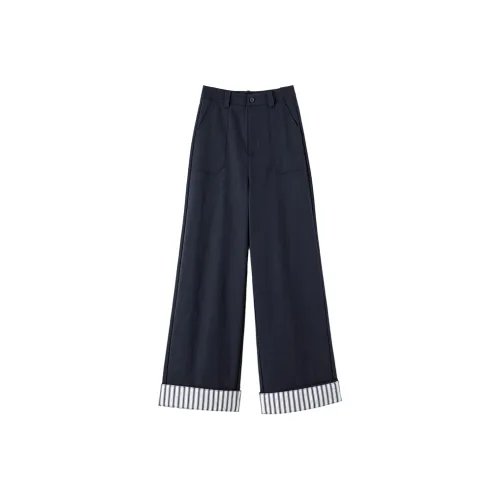 Late White Повседневные брюки Женские