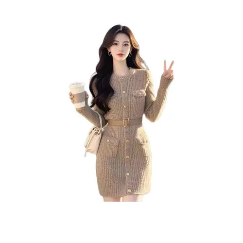 Flowers in water Длинное платье с длинными рукавами Женское