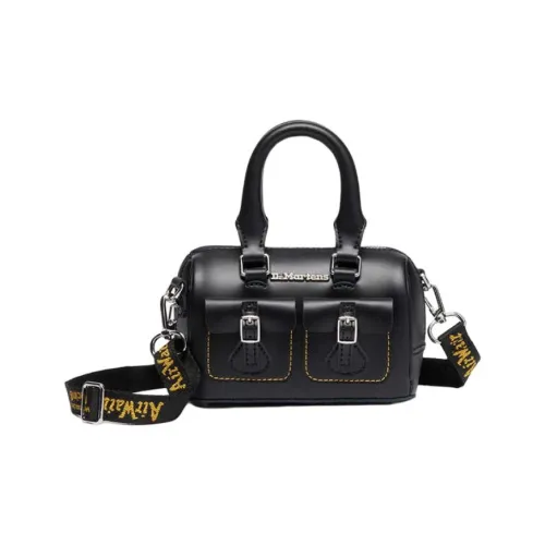 Dr.Martens Аксессуары Коровья кожа Сумка через плечо Сумка Мини Женская Черная