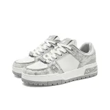 Винтажный серый