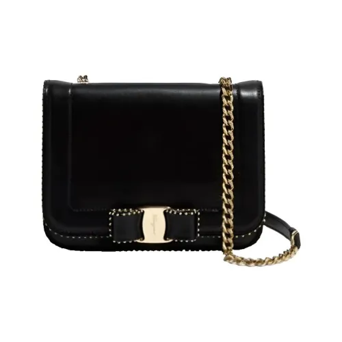 Ferragamo Vara Сумки через плечо Женские