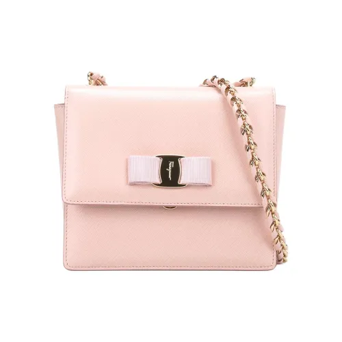 Ferragamo Сумки через плечо Женские