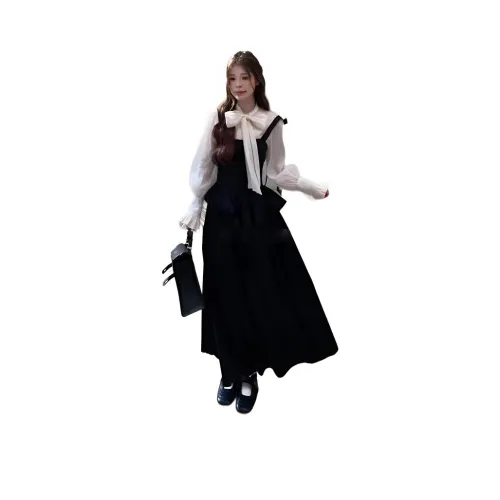 REMOULD Топ+Платье Женские Комплекты с Юбкой