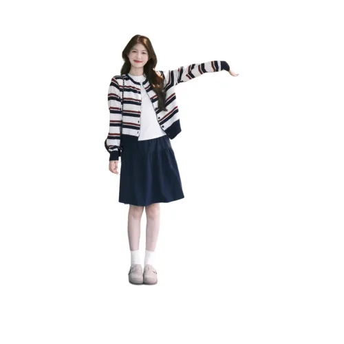 Kiki Clothing Boutique Комплект с юбкой Женские