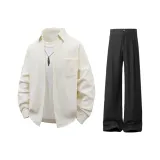 Бежевый топ + черные штаны