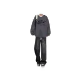 Темно-серый свитшот + черно-серые джинсы