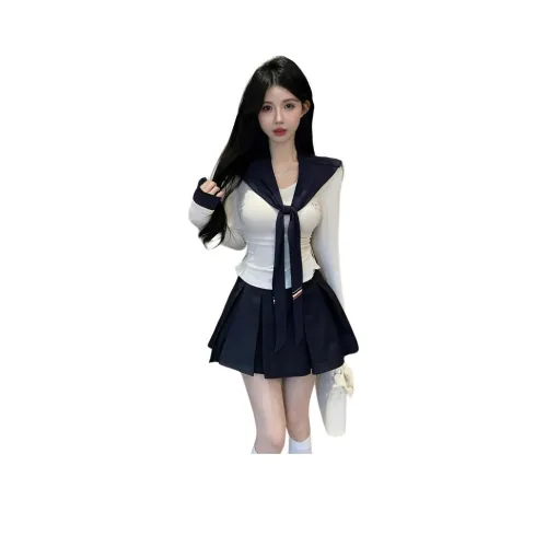 REMOLD Женские Комплекты с Юбкой