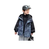 Серое зеленое пальто с утолщенным подкладом