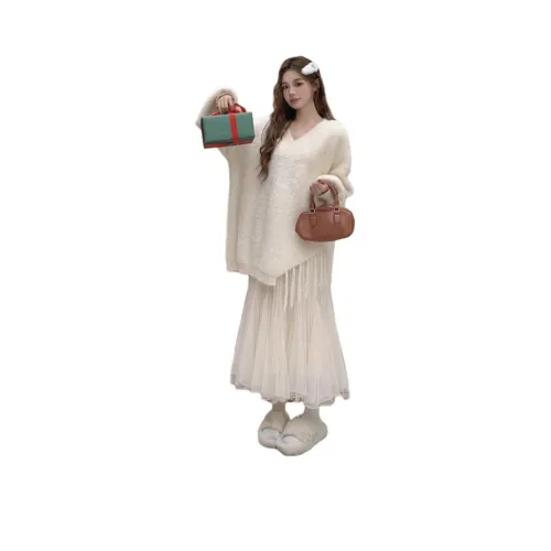 REMOULD Мягкий Свитер + Марля Юбка Женские Комплекты с Юбкой