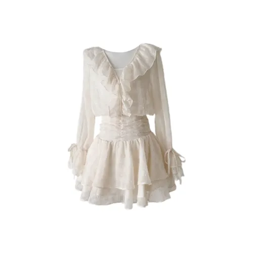 Udon House Длинное платье с длинными рукавами женское