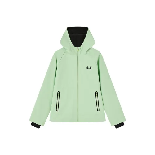 Under Armour Светло-зеленый Школьный возраст Топы