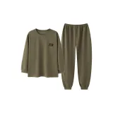 Оливковый зеленый