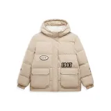 Красный нефрит, коричневый, хлопок, белый.