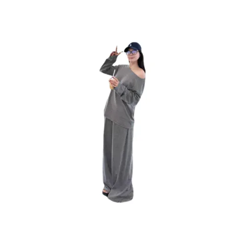 AURORA MUSE Повседневный костюм женский