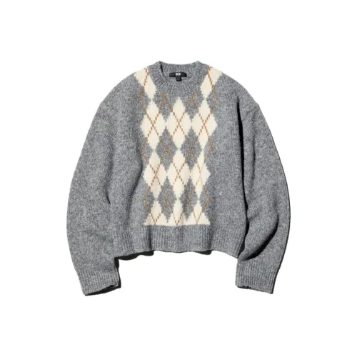 UNIQLO Серые Женские Свитера