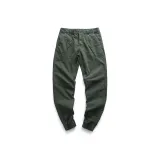 Армейский зеленый