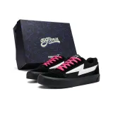 Чёрный, розовый, красный (дополнительные 4 цвета, шнурки)