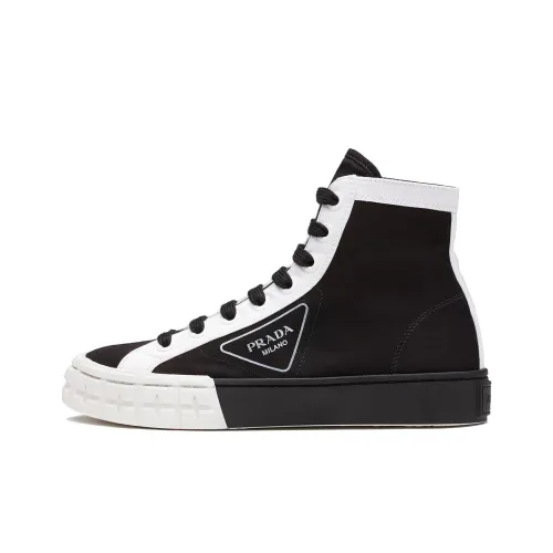 PRADA Высокие кеды женские