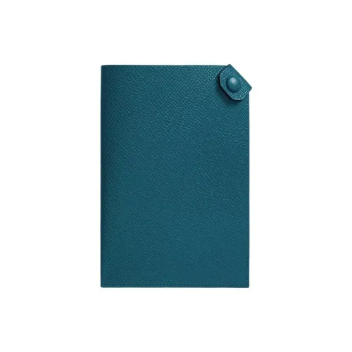 HERMES Tarmac Epsom Телячья кожа Держатель для паспорта Маленький Унисекс 1P Colvert Утино-зеленый