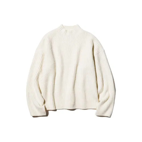 UNIQLO Сливочный Женский Трикотаж