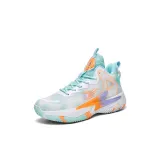 Лунно-белый