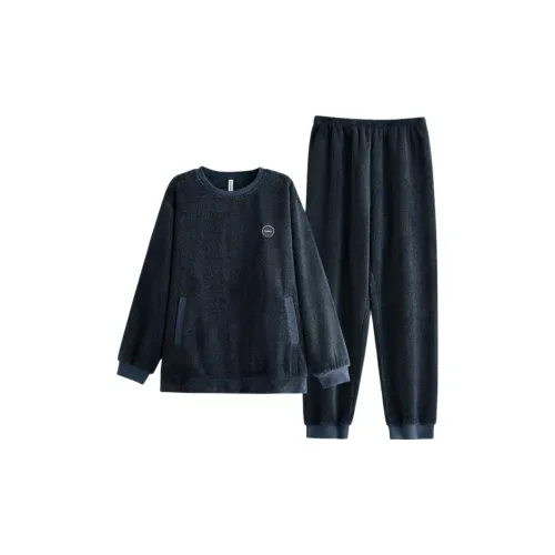 Пижамный комплект для мужчин от Floating Light Islands