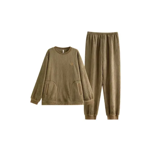 Пижамный комплект для мужчин от Floating Light Islands