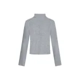 Серый слой подкладочной ткани