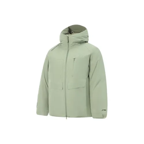 Мужская пуховая куртка травяного зеленого цвета