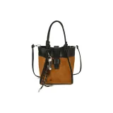 Коричневый