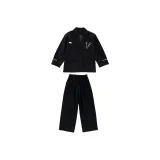 Чёрный деловой костюм